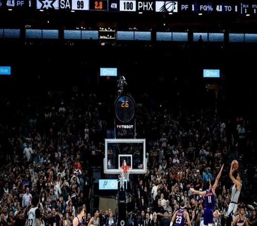 文班絕殺太陽(yáng)：這是二米二該投的球！