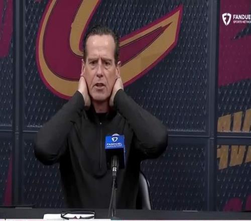 轰36+7+9！别总是依赖哈登，阿特金森赛后不满，并向全队发出请求