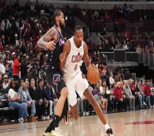 打瘋了！騎士轟190攻勢拉開分差：哈登三分9中5轟21分4助2斷