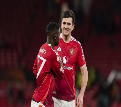 DO：曼聯(lián)將和梅努漲薪續(xù)約4年，和馬奎爾續(xù)約1+1年