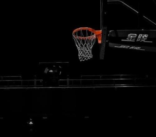 丁彥雨航自宣退役，結束15年的職業籃球生涯