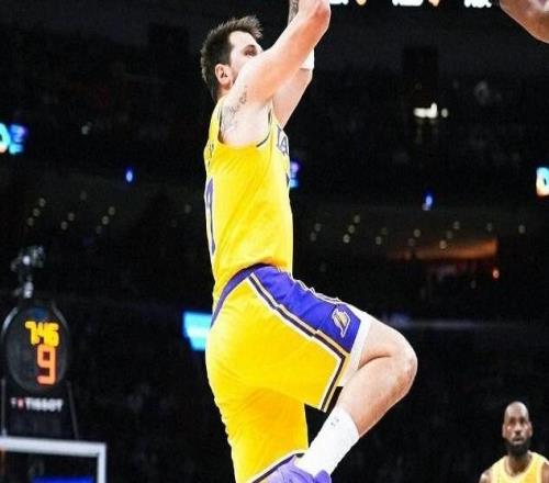 134126！東契奇60分，詹姆斯平紀錄之戰砍三雙，湖人滅火迎8連勝