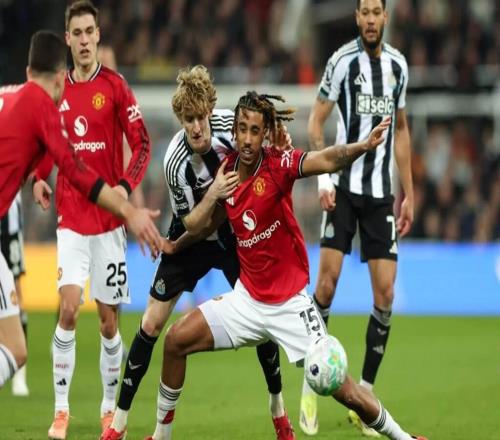 布朗：約羅運動能力很強，控球技術(shù)很好