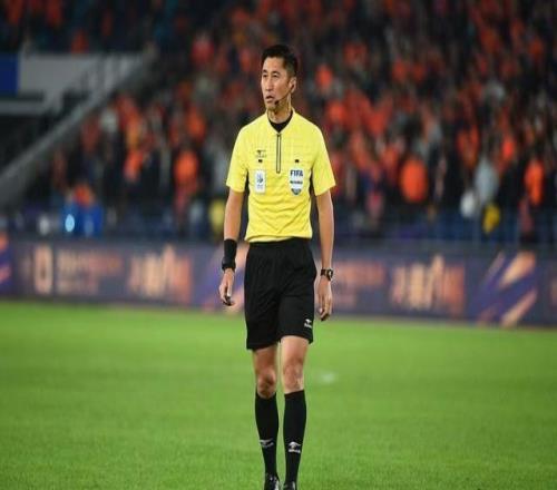 中超馬寧主哨京滬大戰(zhàn)