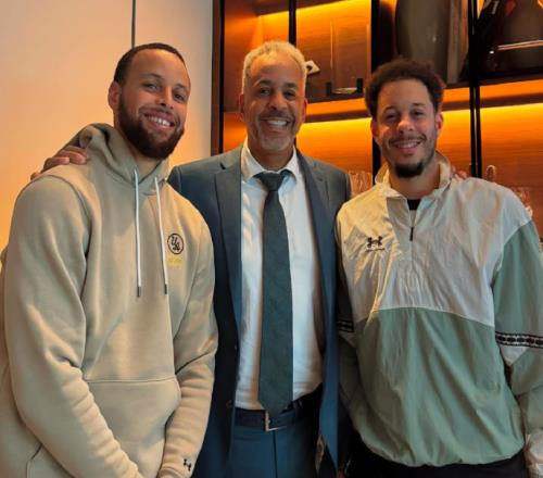 勇士消息：老庫里球衣退役，新援將獲重用，戰(zhàn)活塞出場更新