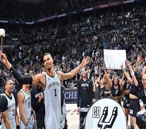 馬刺絕殺太陽(yáng)后提前12場(chǎng)鎖定季后賽席位，時(shí)隔7年再進(jìn)季后賽