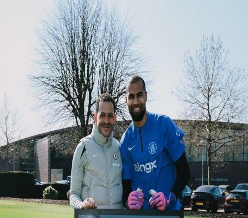 切爾西祝賀羅伯特桑切斯達(dá)成100場(chǎng)里程碑，球迷在評(píng)論區(qū)嘲諷