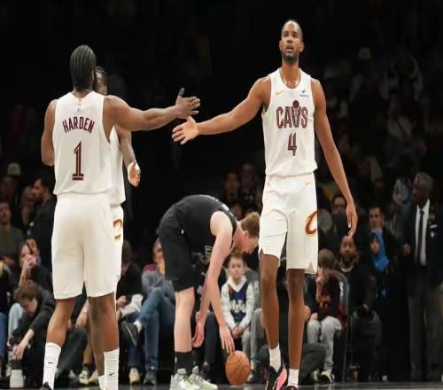 施罗德拉胯！骑士115110险胜公牛，哈登36+7+9+2，莫布利26+14+3