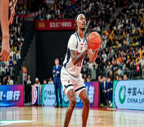 又被絕殺！廣東9293惜敗江蘇，3人表現(xiàn)拉胯，杜鋒需承擔(dān)責(zé)任