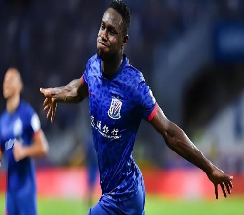 李國旭膽子真大！本輪直接讓毛偉杰踢左后衛(wèi)，沒想到他卻迎來爆發(fā)