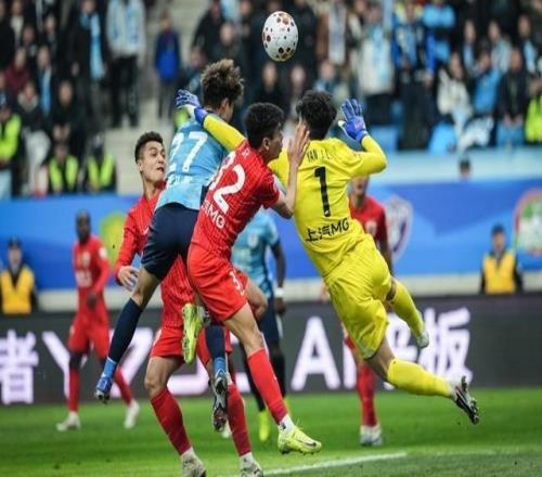 觀察：新賽季海港再遇“引援結構性矛盾”，終于要為拆散三外援中場還債