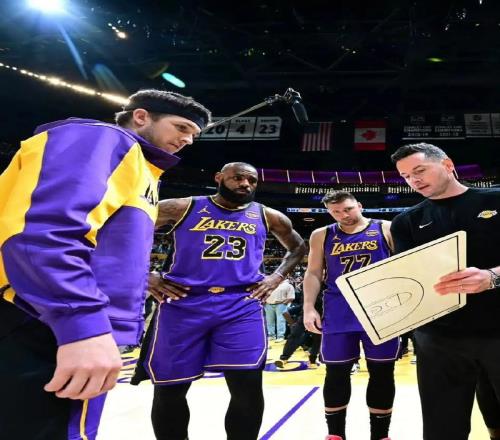 專治各種不服！湖人關(guān)鍵球21勝6負(fù)聯(lián)盟第一，僅次于73勝勇士