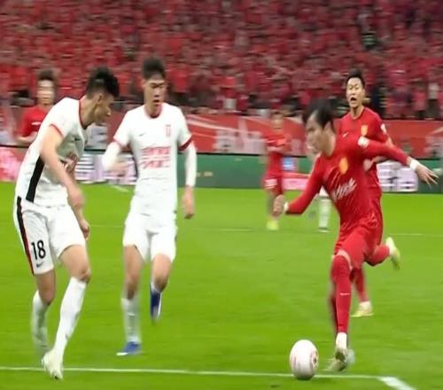 熱議成渝33：堪稱本賽季最精彩比賽，劉建業(yè)前三輪最佳主帥