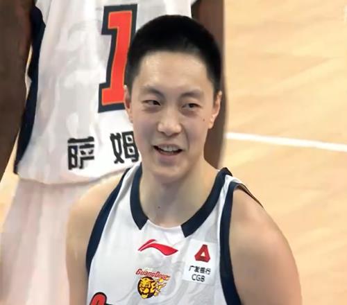 不是薩姆納，不是胡明軒！廣東隊輸江蘇，有1人要負責任