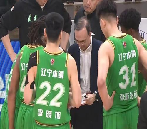 15分大逆轉(zhuǎn)！北京男籃力克遼寧，趙睿34分大爆發(fā)，趙繼偉26分！