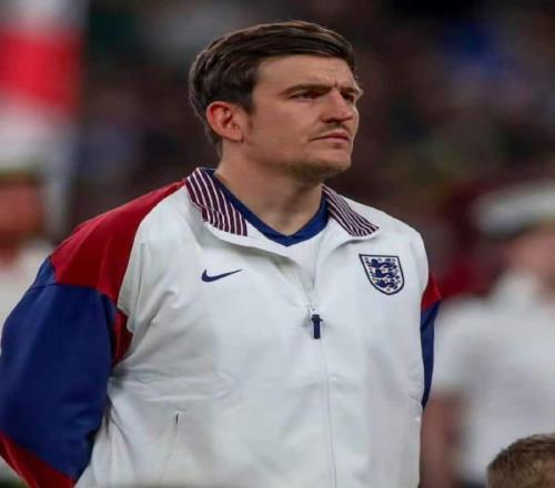 曼聯(lián)翻車，讓他挑大梁強(qiáng)人所難