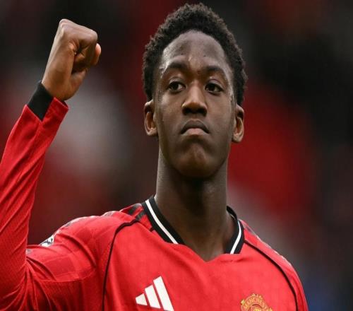 英媒：梅努將簽下一份到2031年的新合同，周薪漲到12萬英鎊