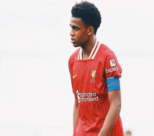 曼聯(lián)欲挖利物浦青訓(xùn)小穆夏拉！紐卡拒絕吉馬良斯報價，想買得加錢