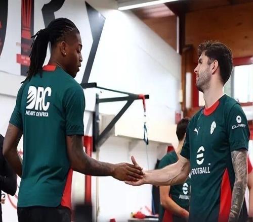 輸球惹矛盾：米蘭10號(hào)生氣后自主道歉，他接下來(lái)還會(huì)在圣西羅么