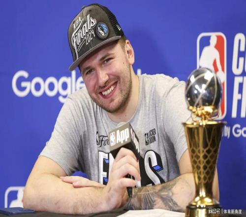 38+9+7！3月！失戀的東子真變態(tài)，湖人真要總決賽了