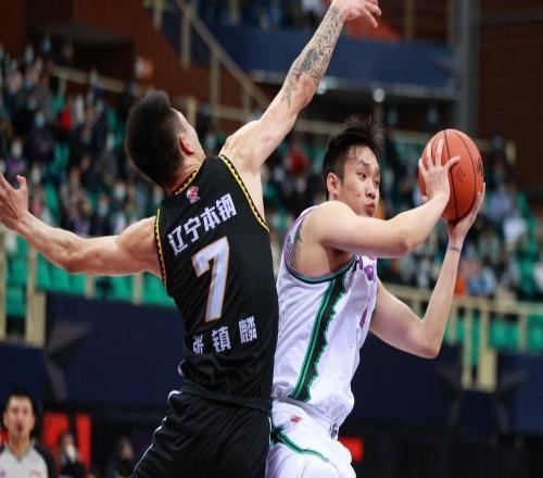 丁彥雨航宣布退役，CBA：感謝有你，祝愿未來一切順利！