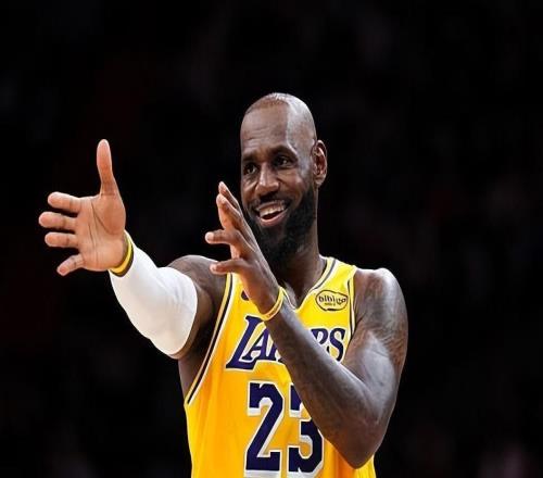 湖人逆轉(zhuǎn)熱火后！點名表揚2人，東契奇60分+老詹3雙，2問題需重視