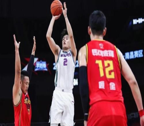 CBA官方祝福丁彥雨航：感謝有你，祝愿四字外援未來一切順利