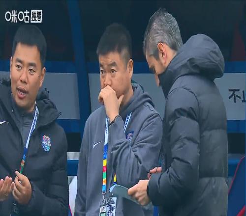 讓你踢“聰明球”！中超總經(jīng)理德比毫不留情：李金羽大勝于根偉