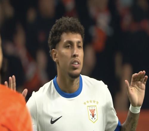 一場(chǎng)04慘敗，讓泰山隊(duì)看清33歲外援，高薪續(xù)約后，中超3輪0進(jìn)球