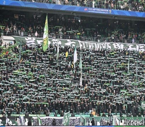 战报张玉宁建功北京国安11上海申花