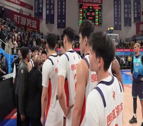 差點(diǎn)大打出手！又有國(guó)手亂開(kāi)地圖炮，引發(fā)賽后沖突，恐遭CBA重罰