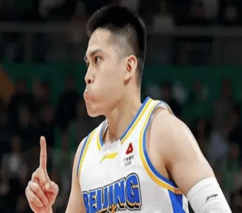 勝遼寧發(fā)布會！許利民認(rèn)可下半場調(diào)整，力挺杰曼暫未打算調(diào)整小外