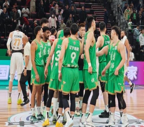 可惜！遼籃無(wú)緣7連勝，遼媒總結(jié)原因，雖敗猶榮，內(nèi)線(xiàn)短板成硬傷