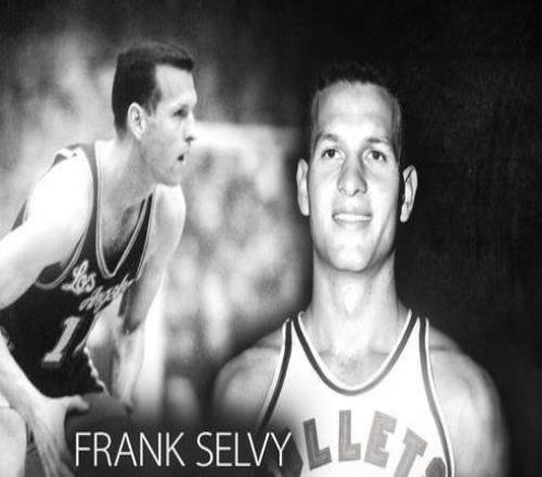 湖人名宿唯一NCAA單場100分！硬剛過張伯倫，他卻因一鐵抱憾終生