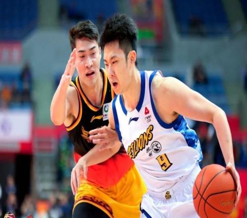 四連勝！塔克貢獻準三雙，浙江浙商證券8881加時戰(zhàn)勝江蘇肯帝亞