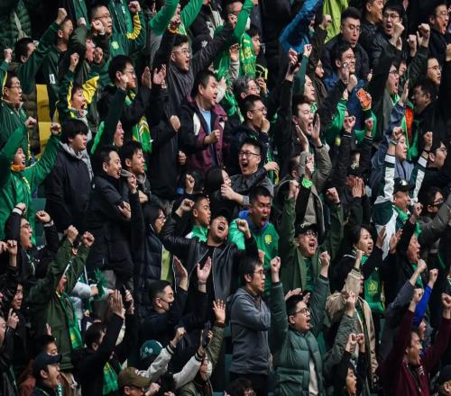 中超綜述兩大德比旗鼓相當，聯(lián)賽上座率再次刷新紀錄