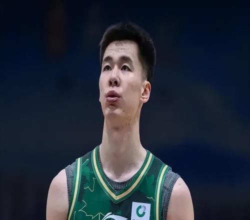 同曦輸關(guān)鍵戰(zhàn)！郭昊文僅13中3！當(dāng)三分崩盤+遇強護(hù)框，根本沒法打