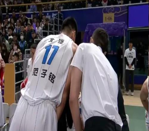 連續(xù)被棄用！北京隊膿包找到了，許利民親手割掉，球迷：大快人心