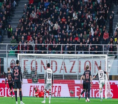 AC米蘭32都靈距榜首國米5分