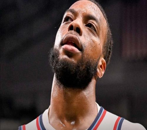 快船换26岁加兰没输轰41+11创八纪录泰伦卢直言他能单核带队