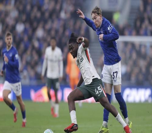 TA：拉維亞縱向傳球能力出色，但他恢復(fù)狀態(tài)需要更多比賽時(shí)間