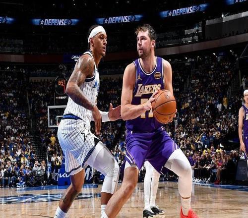 雷迪克：有人用裁判聽不懂的語言，說了東契奇媽媽的壞話