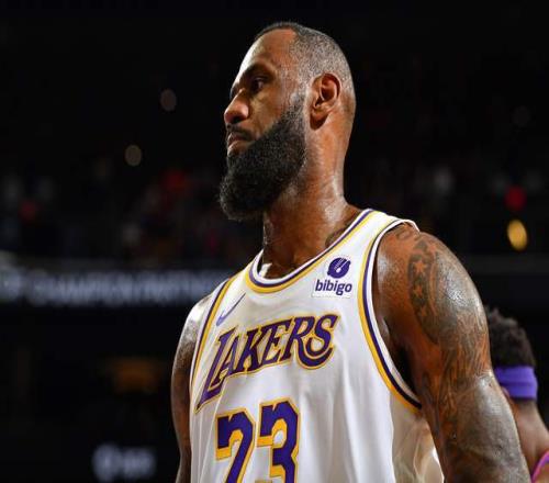 人類標(biāo)本、外星人與神龜：NBA史上那些“非人類”身體