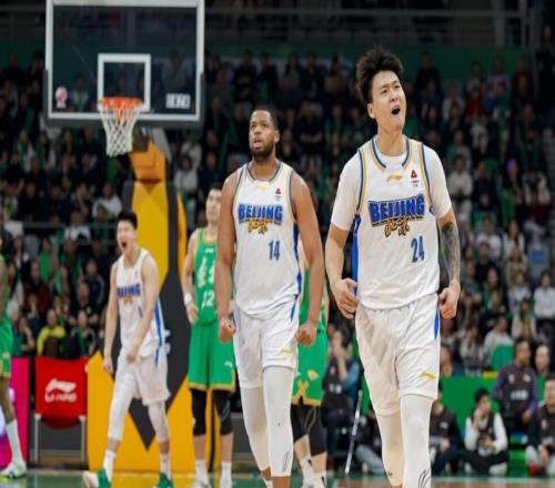 狂飆9記三分轟60分6助！男籃雙后衛(wèi)殺紅眼：趙?？?4分?jǐn)貧⑦|籃