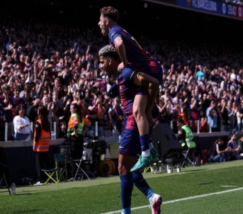 西甲領(lǐng)頭羊狂飆：豪取5連勝，73分領(lǐng)跑，皇馬被壓制屈居第2