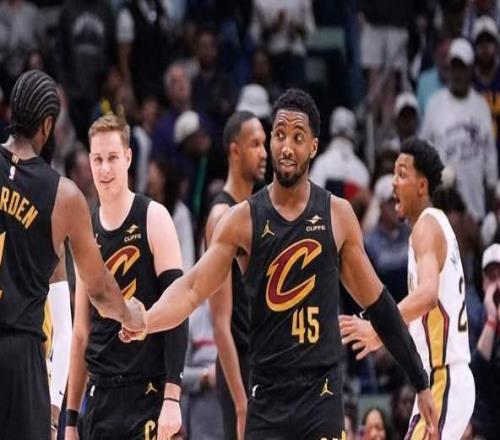 9中5砍15+10！哈登牽制力太強(qiáng)，梅里爾談末節(jié)，騎士獲得太多空位