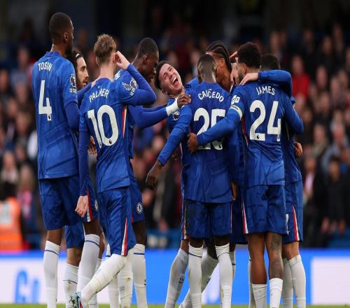 斯基拉：切爾西高層對羅塞尼爾并不滿意，若無緣歐冠可能換帥