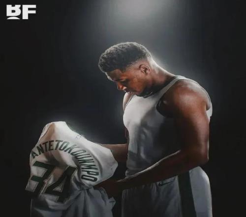 2选1！雄鹿硬刚字母哥！又将冲击NBA交易市场