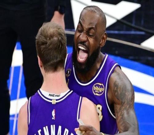 里程碑之夜，詹皇惊魂历劫：湖人真不怕打硬仗了