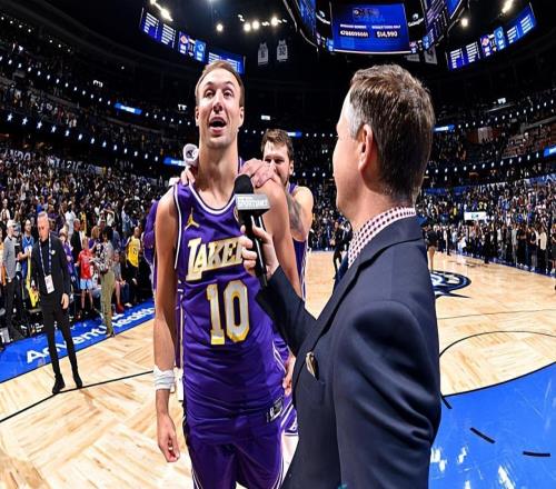 在連續(xù)沉寂多場(chǎng)后，湖人后場(chǎng)新援也是迅速找回了自己應(yīng)有的水準(zhǔn)